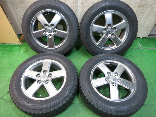 [送料無料]バリ溝！18年！9.5分以上★トヨタ 60系 ヴォクシー 純正 195/65R15 スタッドレス ダンロップ ウインターマックス WM01 PCD114.3/5H★2113006Hス