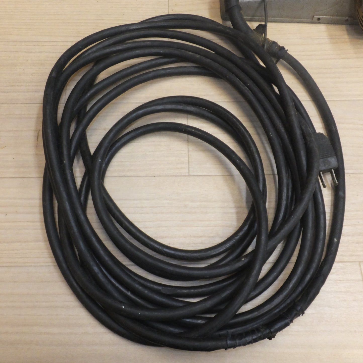 [送料無料] ★マキタ makita 2スピードカンナ 1804N　有効切削幅 136mm　100V～ 10A 50-60Hz 960W★
