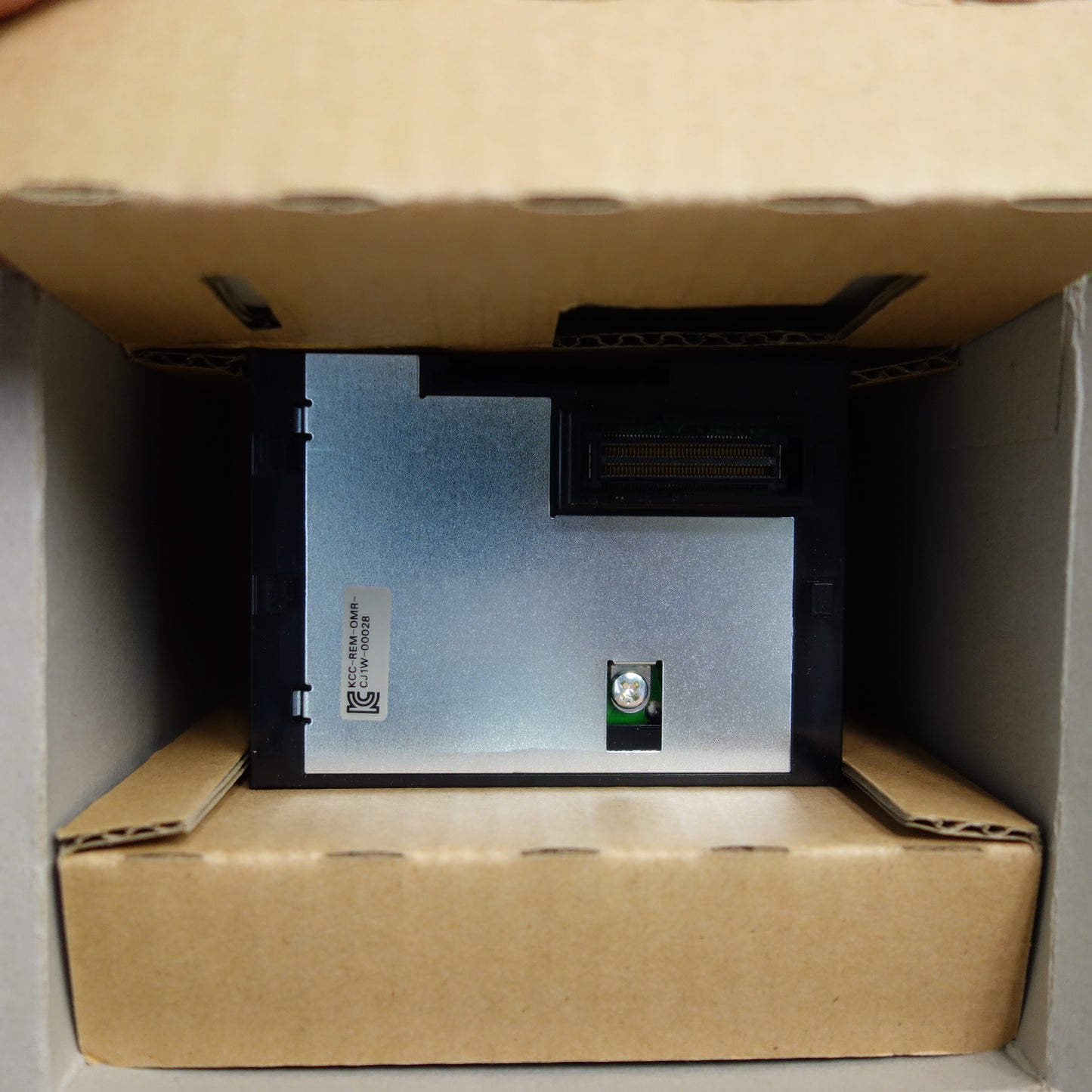 *送料無料*未使用☆OMRON オムロン 電源 ユニット CJ1W-PA205R 電源装置 パワーサプライ ユニット☆