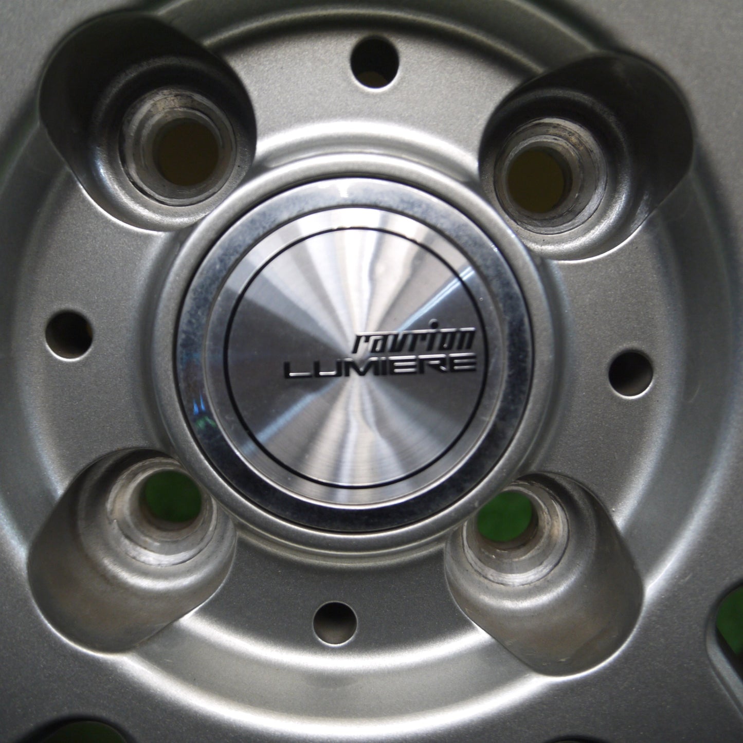 *送料無料*バリ溝！9.5分★スタッドレス 175/60R16 グッドイヤー アイスナビ6 ravrion LUMIERE ラブリオン 16インチ PCD100/4H★4013006Hス