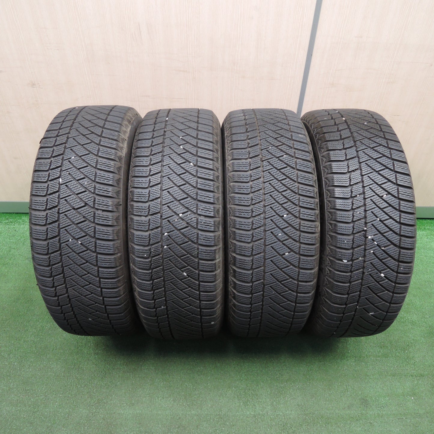 [送料無料] バリ溝！9分！キレイ★MINI ミニ 等 Team Sparco 205/60R16 スタッドレス コンチネンタル コンチバイキング コンタクト6 チームスパルコ 16インチ PCD120/5H★4011907TNス