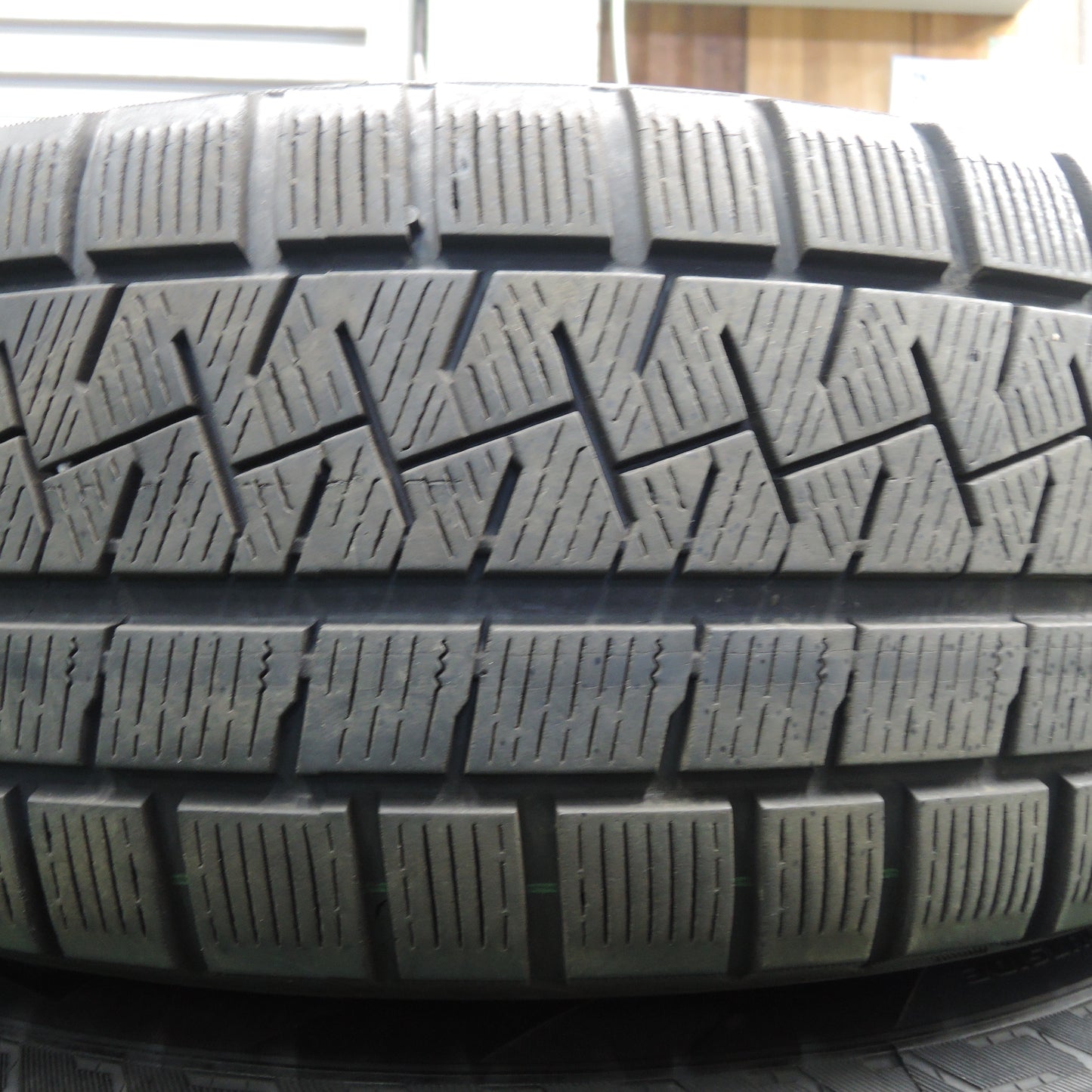 *送料無料*バリ溝！8.5分★スタッドレス 195/65R15 ピレリ アイスアシンメトリコ ProGet EUROPIAN 15インチ PCD114.3/5H★3111301NJス