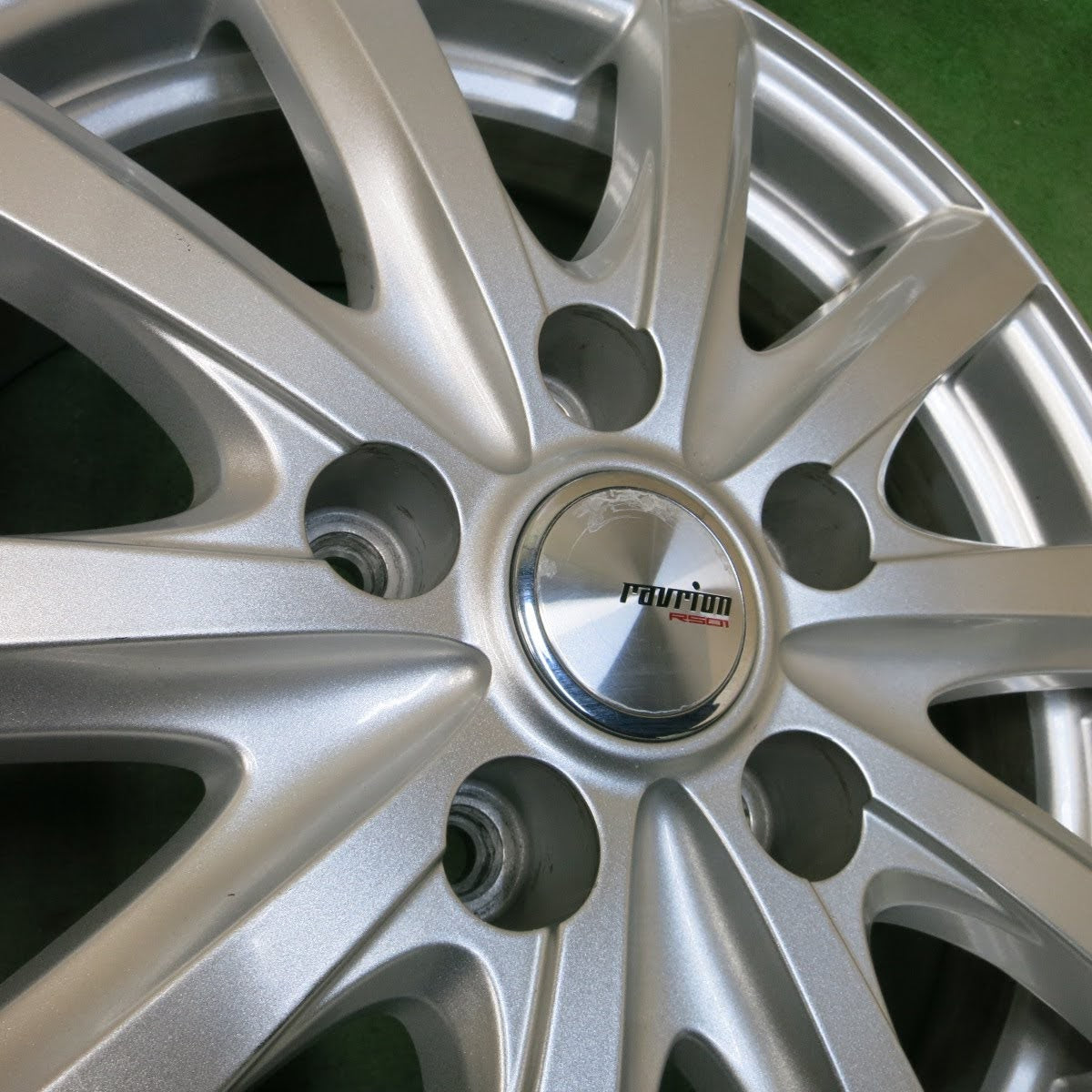送料無料]キレイ☆ravrion RS01 ラブリオン ホイール 15インチ 15×6J