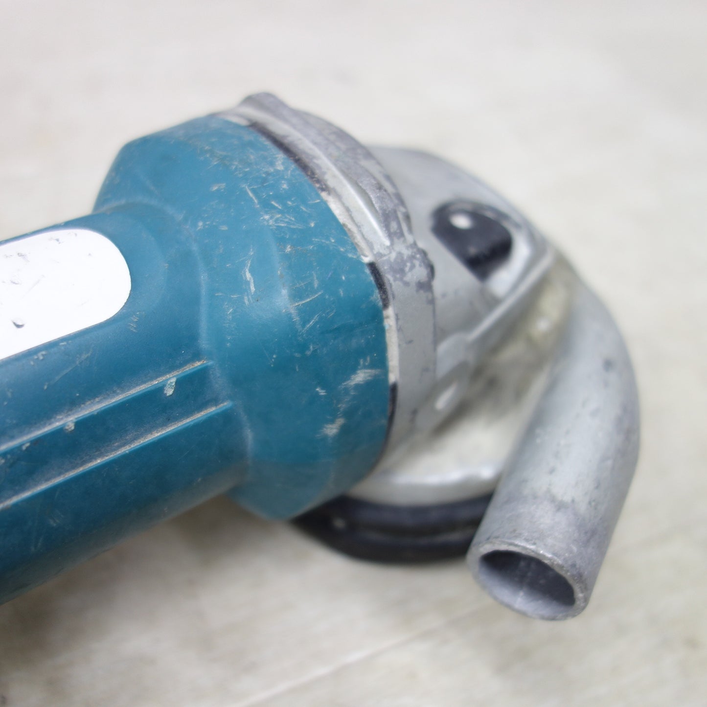 [送料無料] ◆makita マキタ 90mm コンクリートカンナ PC9003 かんな 電動工具 100V 50/60Hz◆