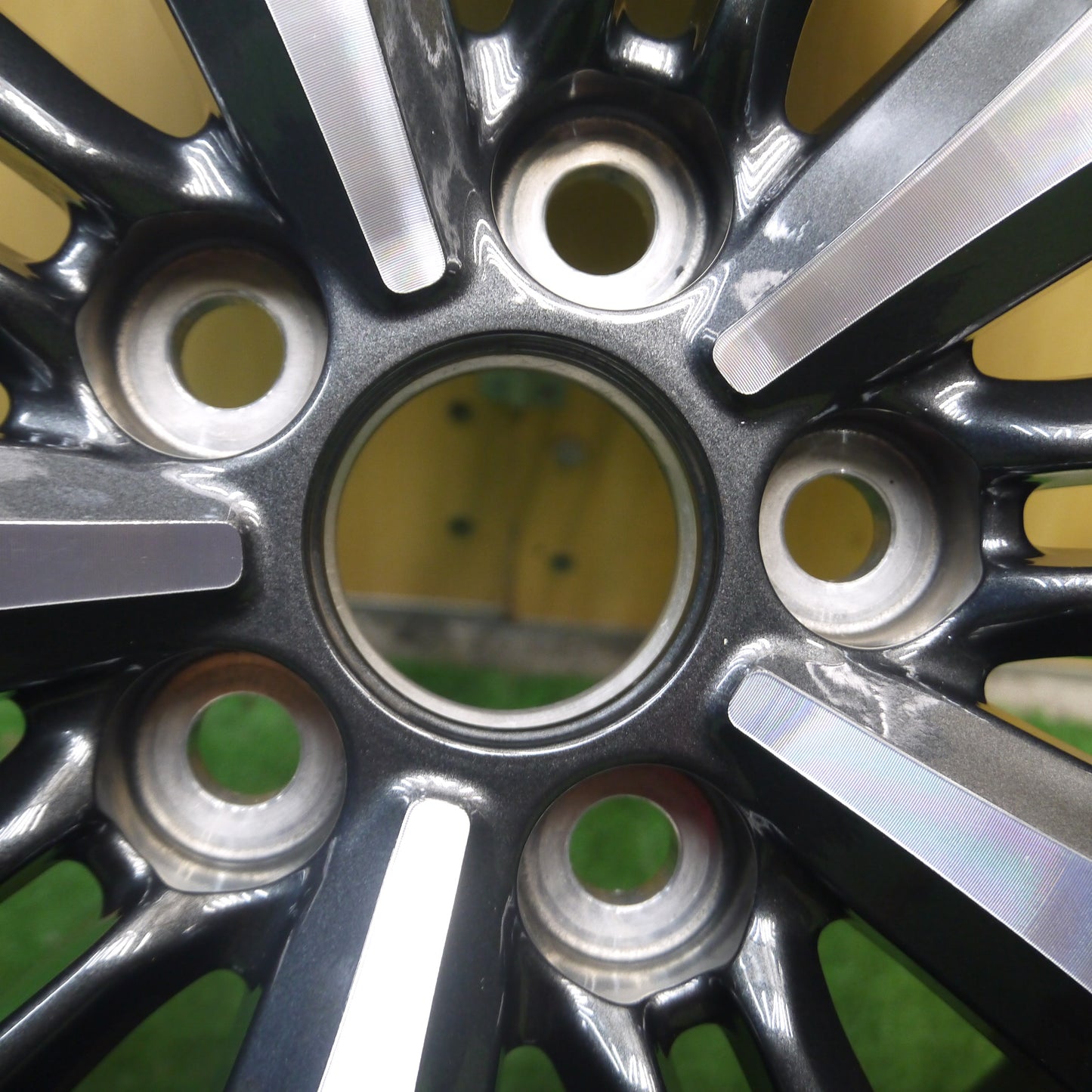 *送料無料*1本価格★トヨタ ヤリスクロス 純正 ホイール 18インチ 18×7J PCD114.3/5H★4011910Hホ