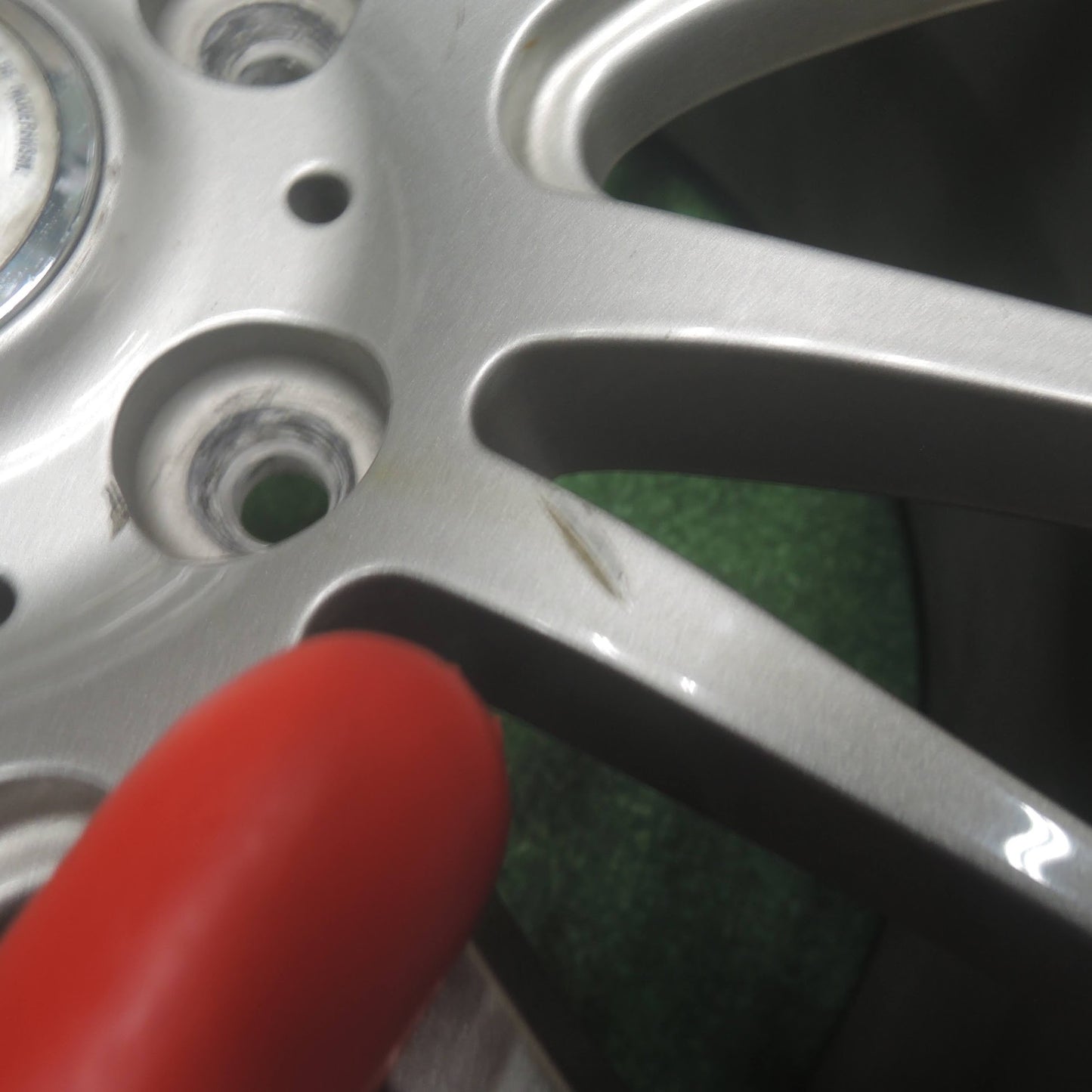 [送料無料]バリ溝！キレイ！8.5分★スタッドレス 215/55R17 ブリヂストン アイスパートナー ravrion selzer ラブリオン 17インチ PCD114.3/5H★3090801SYス