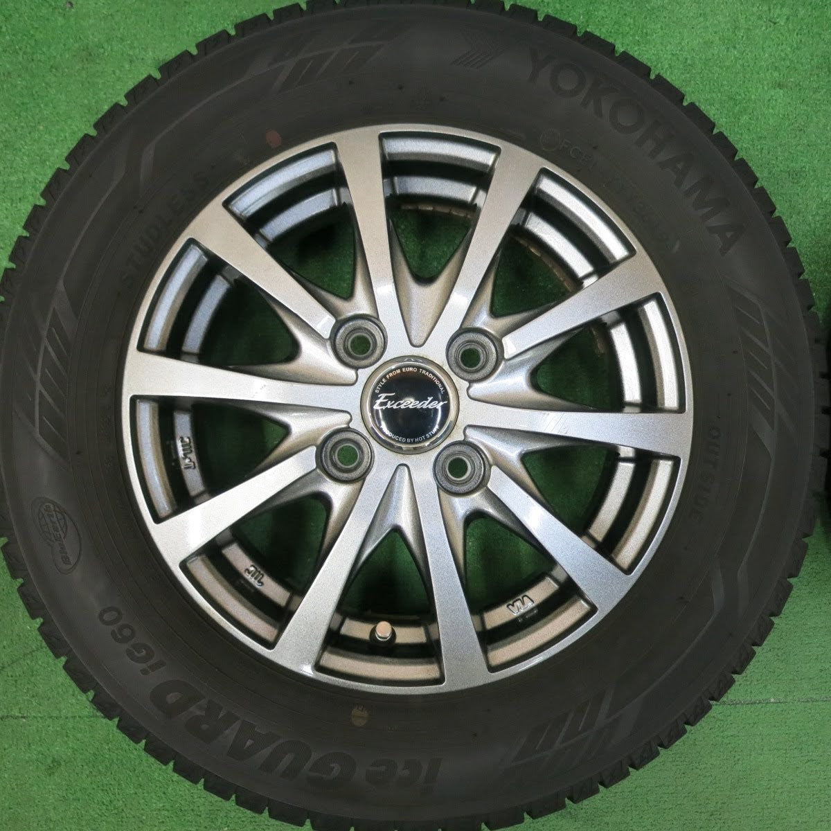 [送料無料]バリ溝！19年！8.5分★スタッドレス 145/80R13 ヨコハマ アイスガード iG60 Exceeder HOT STUFF エクシーダー 13インチ PCD100/4H★3061906ヒス