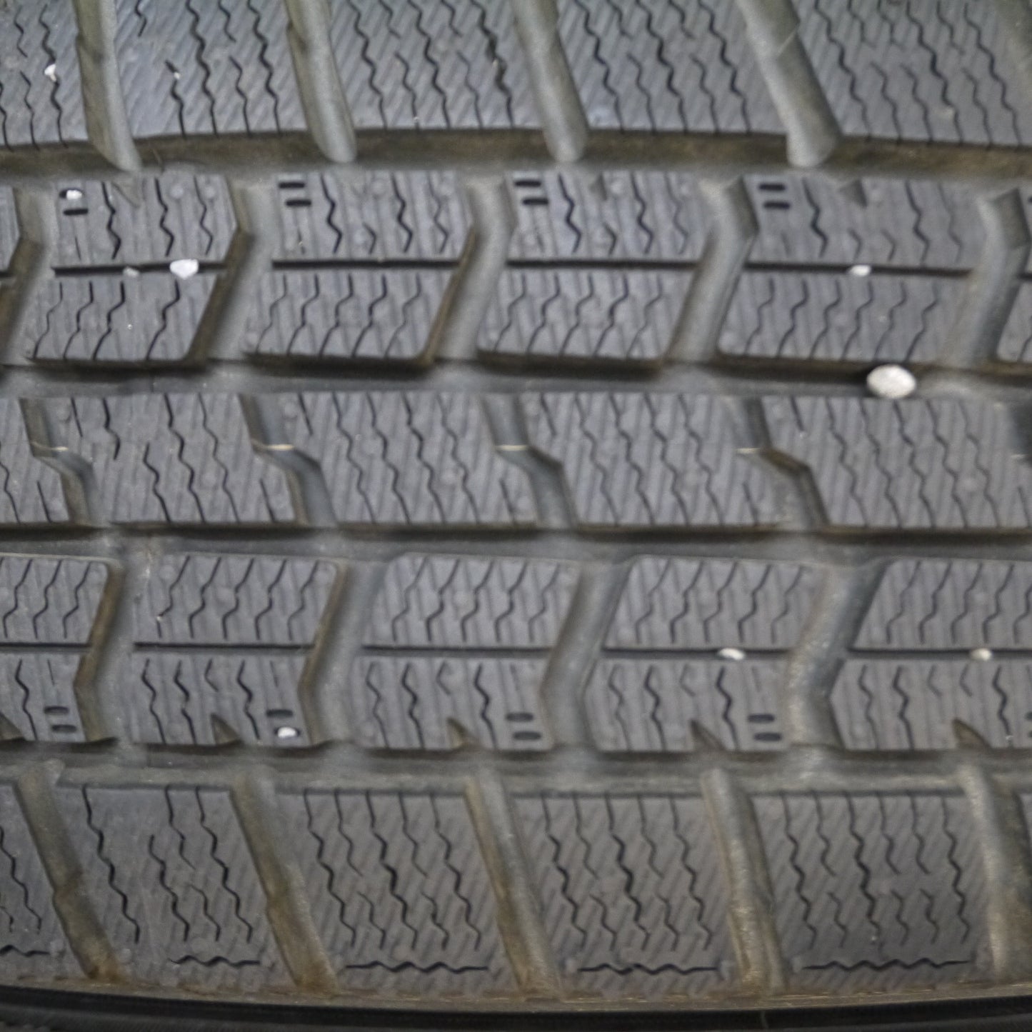 *送料無料*バリ溝！22年！9.5分★スタッドレス 155/65R13 グッドイヤー アイスナビ7 Exceeder エクシーダー 13インチ PCD100/4H★3102301Hス