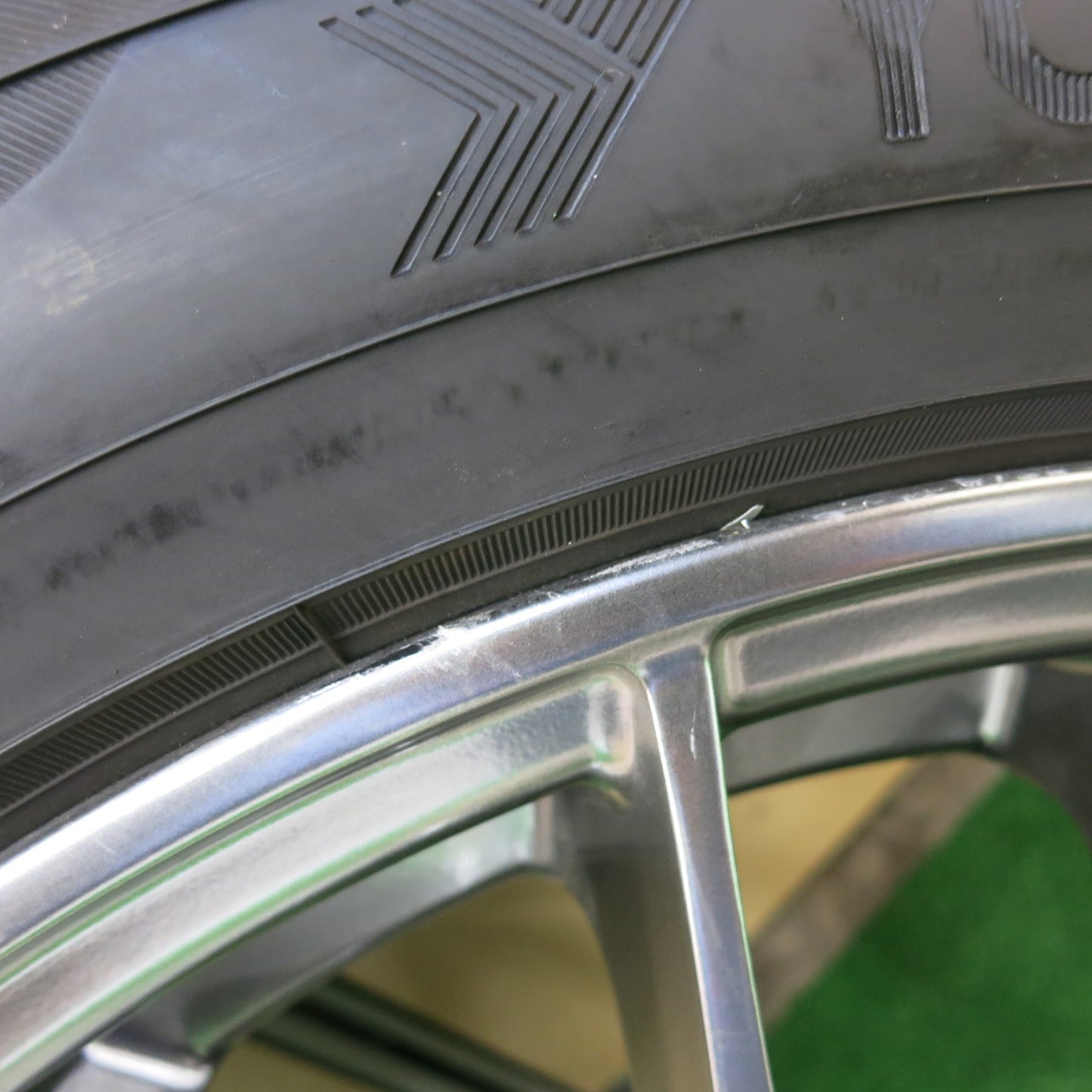[送料無料]超バリ溝！22年！キレイ！ほぼ10分★225/50R18 ヨコハマ BluEarth-RV RV03 PRAVA 9M BIGWAY プラバ ビックウェイ 18インチ PCD114.3/5H★3041904ヒノ