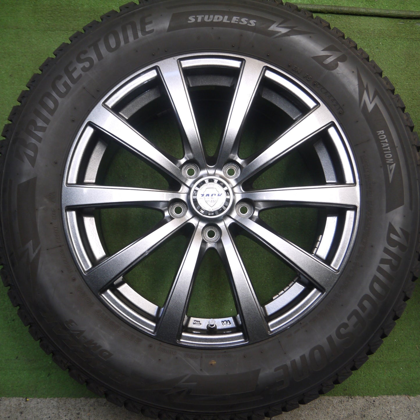 *送料無料* バリ溝！21年！キレイ！9.5分★スタッドレス 225/65R17 ブリヂストン ブリザック DM-V3 ZACK JP-110 MONZA ザック PCD114.3/5H★4030809Hス