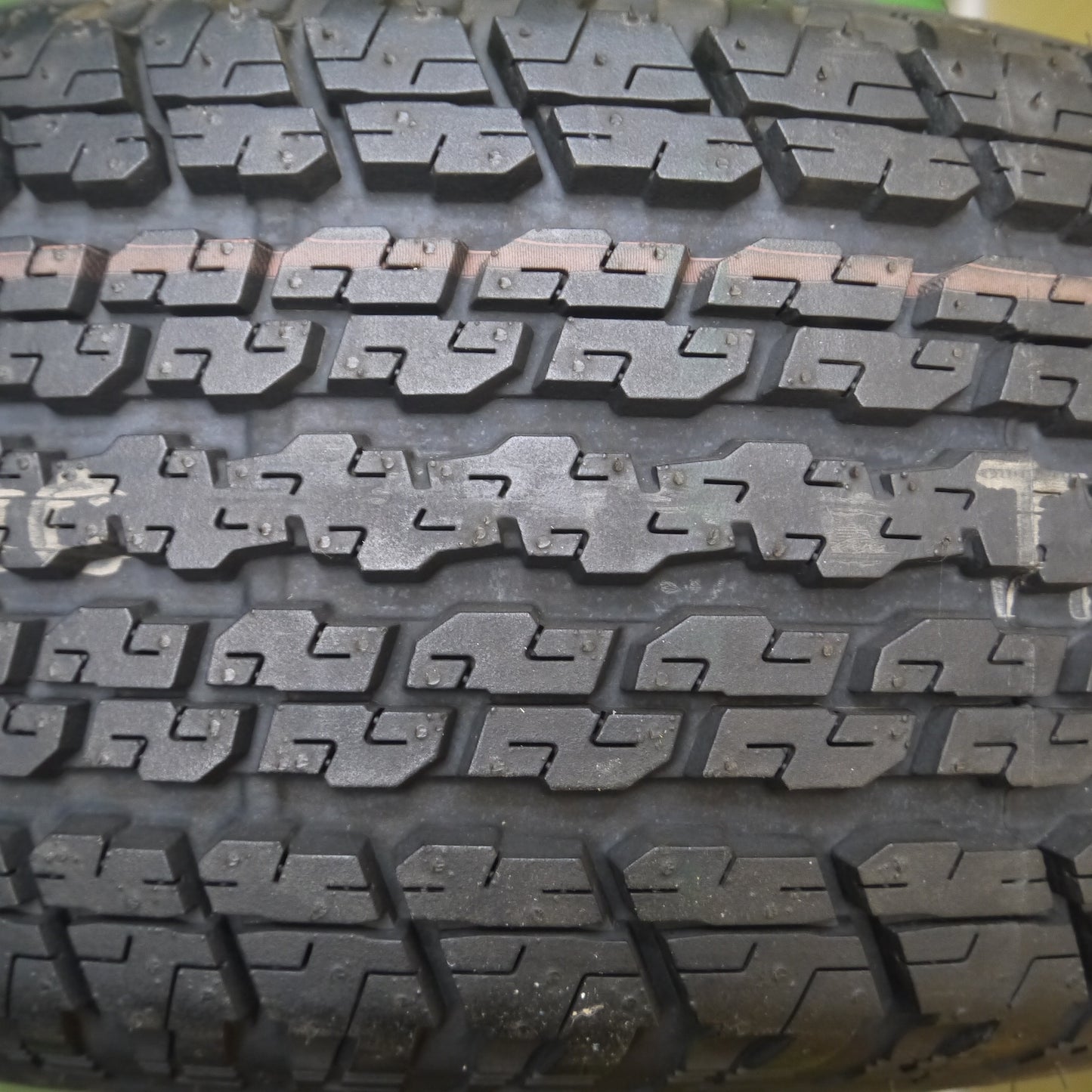 *送料無料*新車外し★ジープ JK ラングラー 純正 255/70R18 ブリヂストン デューラー H/T 840 18インチ PCD127/5H★4011602Hノ