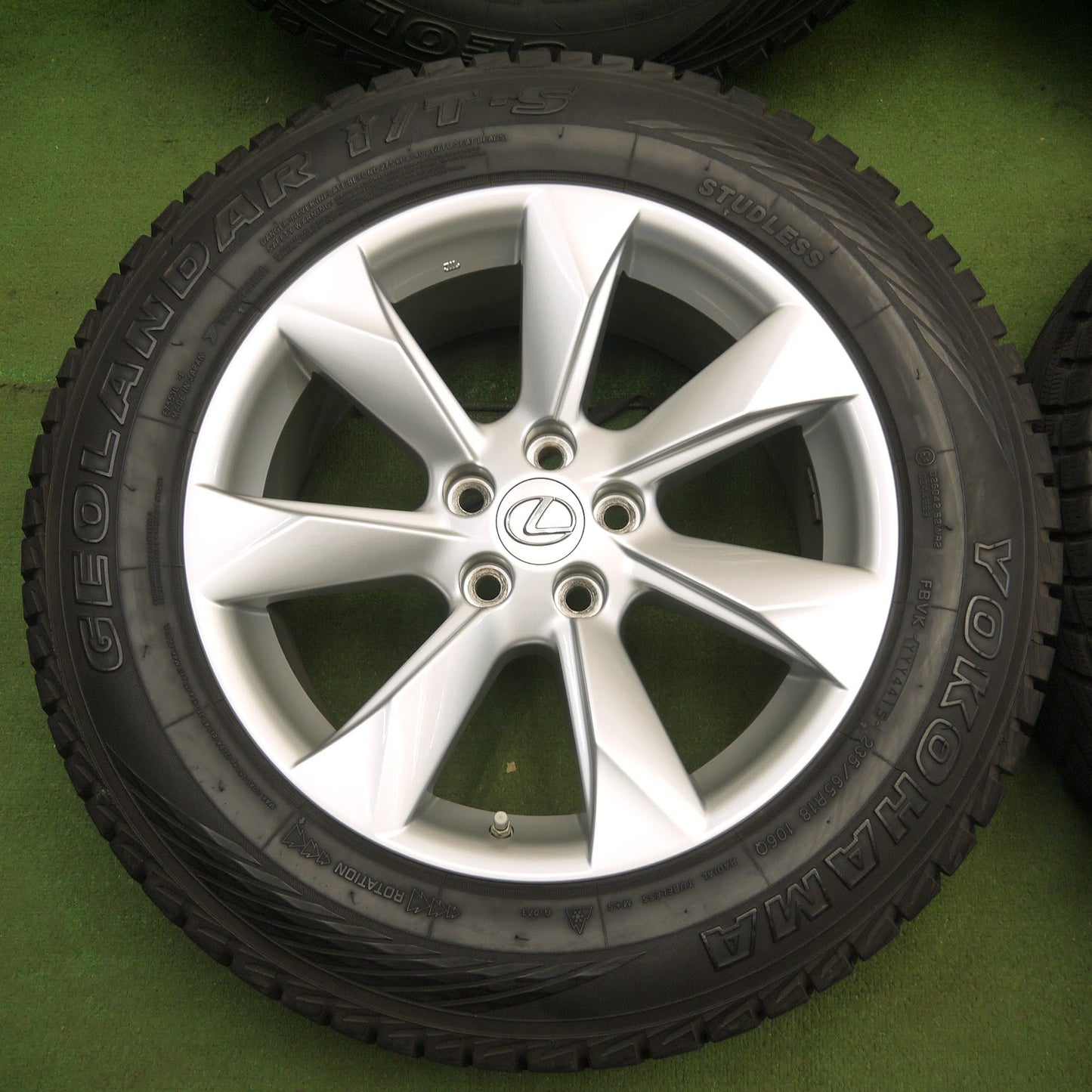 [送料無料]バリ溝！キレイ！9分★20系 レクサス RX 純正 235/65R18 スタッドレス ヨコハマ ジオランダー i/T-S 18インチ PCD114.3/5H★3031401クス