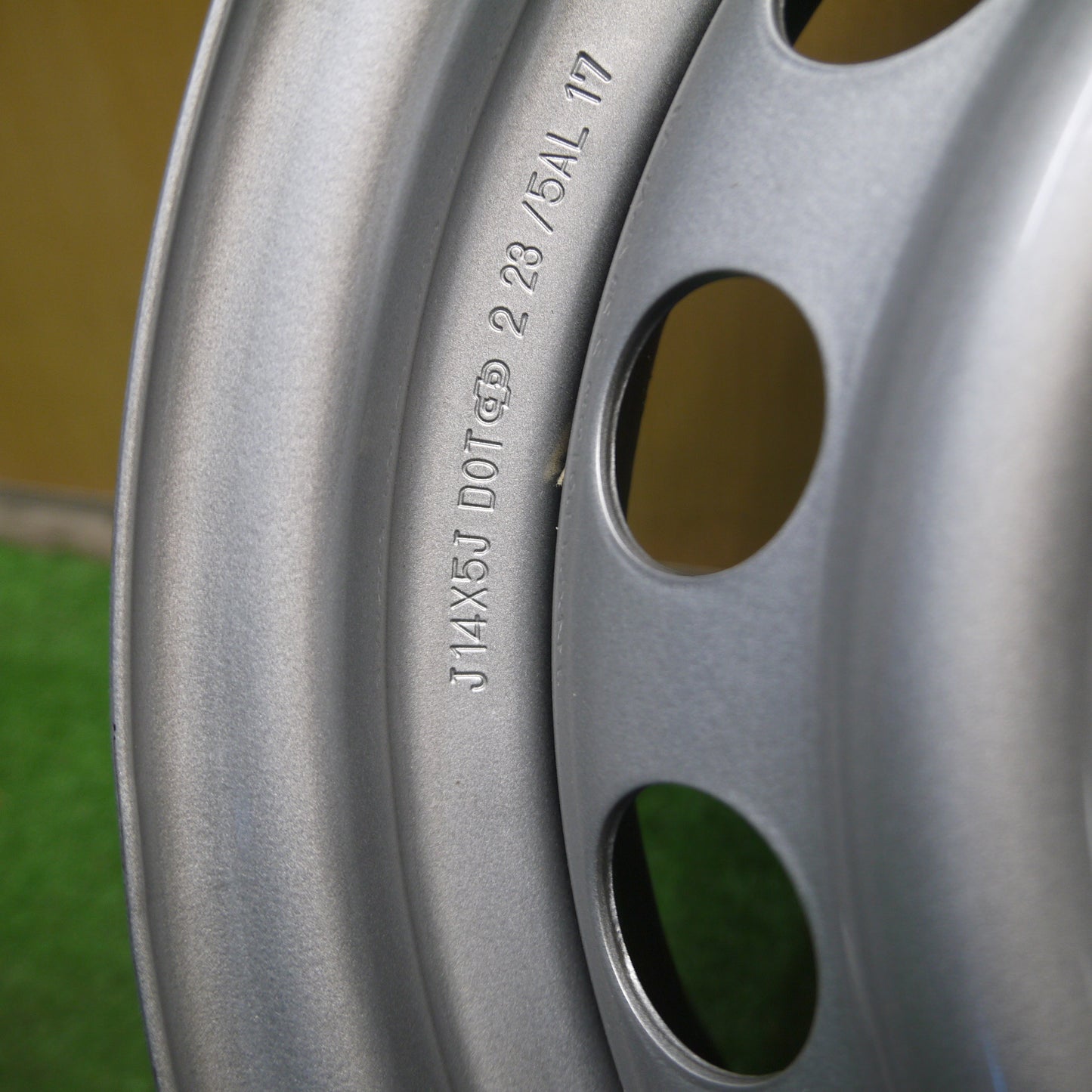 *送料無料*新車外し★トヨタ プロボックス 純正 スチール ホイール 14インチ 14×5J PCD100/4H★4012306Hホ