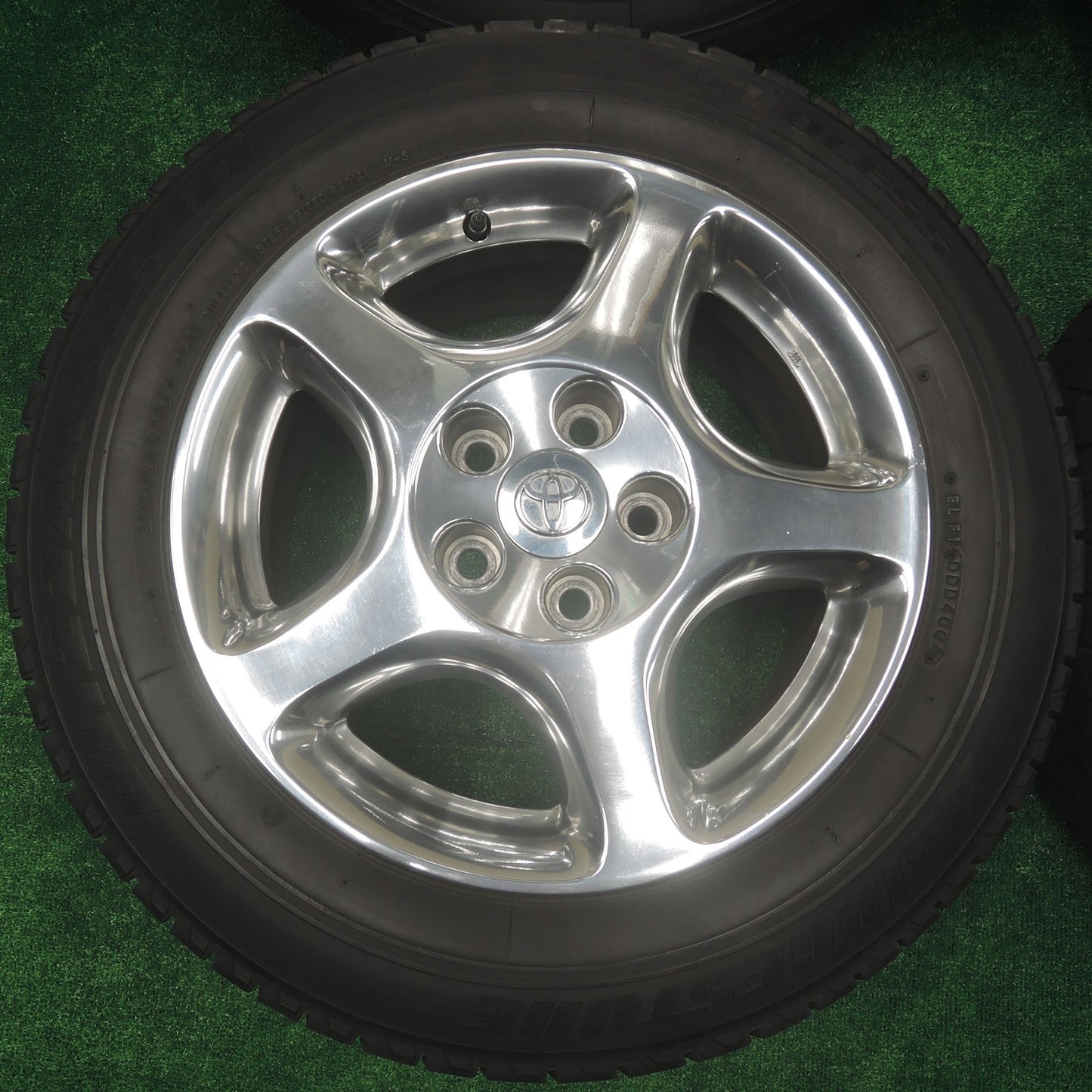[送料無料]希少 キレイ★トヨタ アリスト 純正 メッキ 215/60R16 スタッドレス ブリヂストン ブリザック REVO1 16インチ PCD114.3/5H★3070302SYス