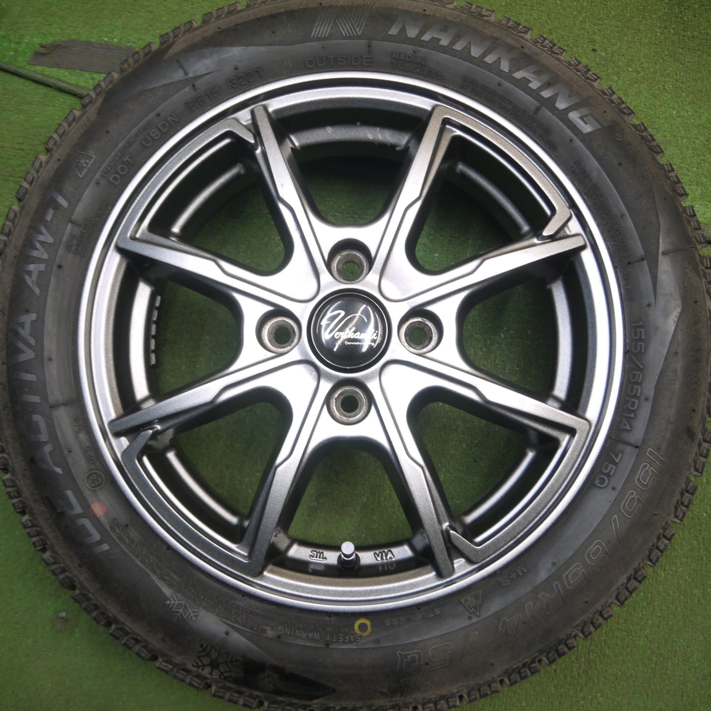 *送料無料* バリ溝！21年！キレイ！ほぼ10分★スタッドレス 155/65R14 ナンカン アイスアクティバ AW-1 Verthandi ヴェルザンディ 14インチ PCD100/4H★4022802Hス