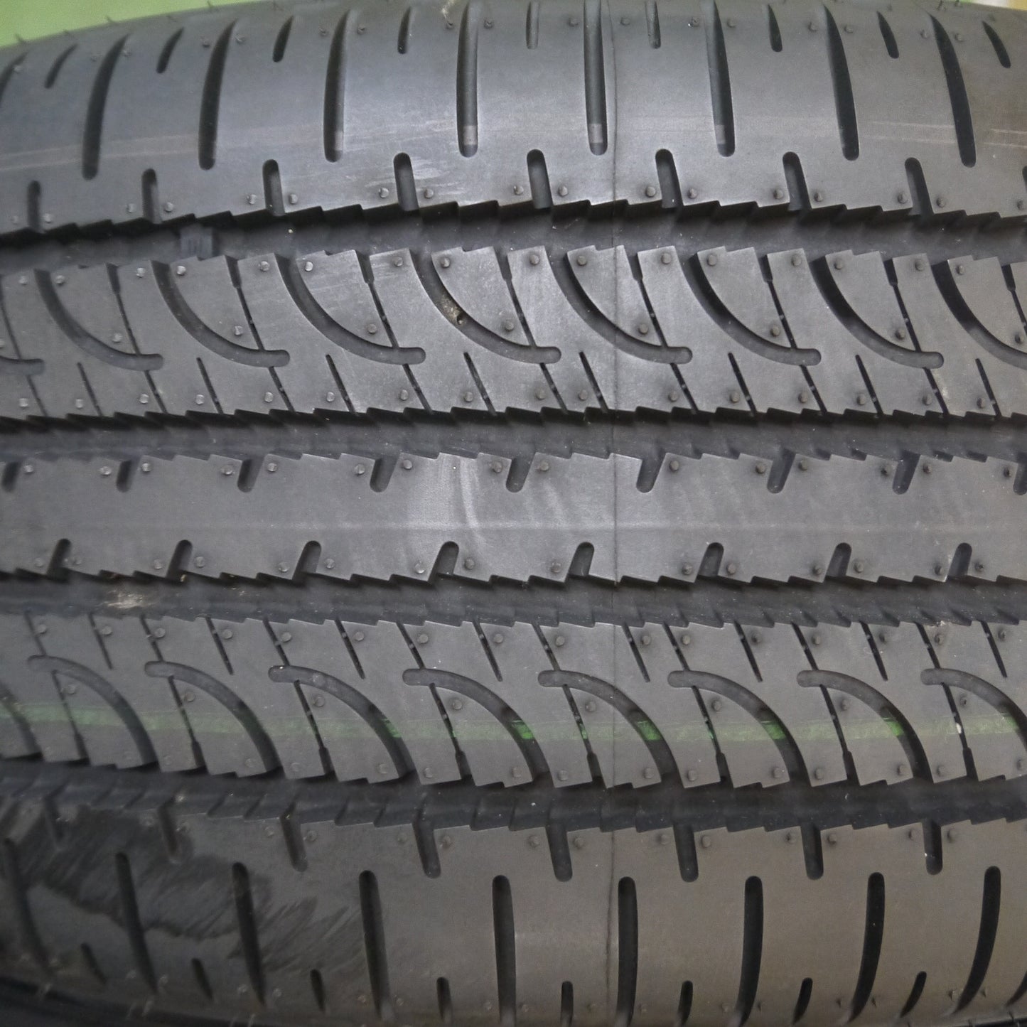 *送料無料*新車外し！23年★三菱 デリカ D:5 純正 225/55R18 ヨコハマ ジオランダー SUV G055 G055E D5 PCD114.3/5H★4011909Hノ