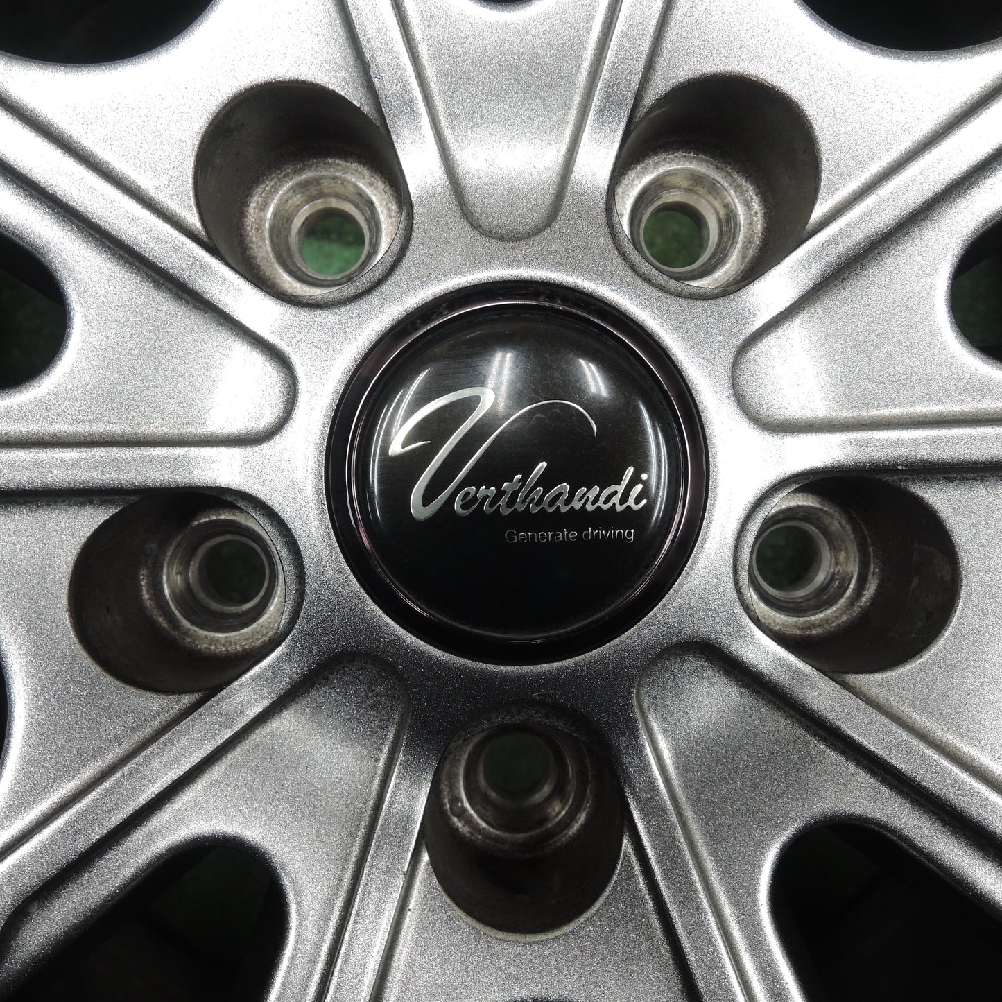 *送料無料*バリ溝！21年！キレイ！9.5分★スタッドレス 205/60R16 ナンカン アイスアクティバ AW-1 Verthandi ヴェルザンディ 16インチ PCD114.3/5H★3121404NJス