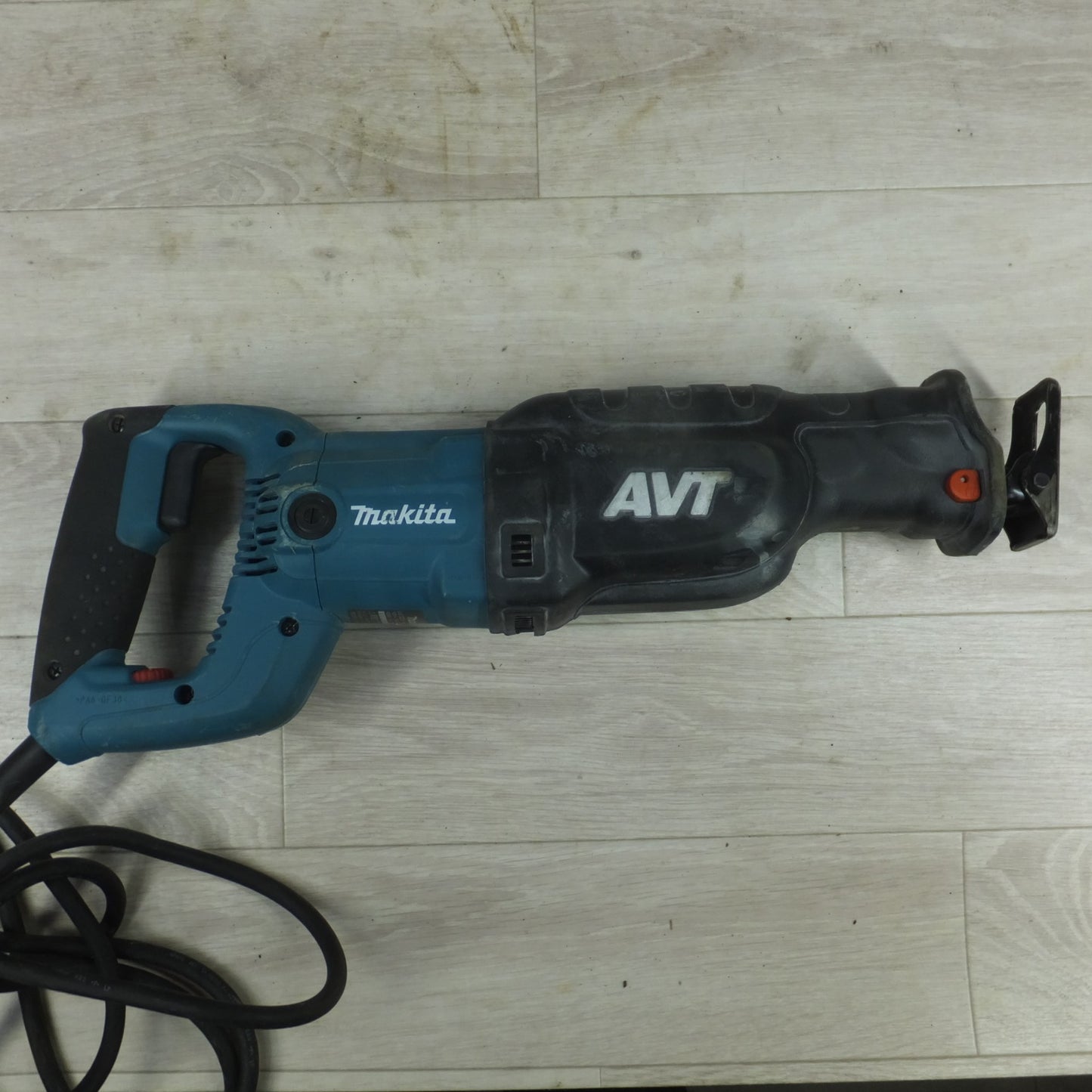[送料無料] ◆makita マキタ レシプロソー JR3070CT セーバソー 無段変速 切断機 電動工具 100V 50/60Hz◆