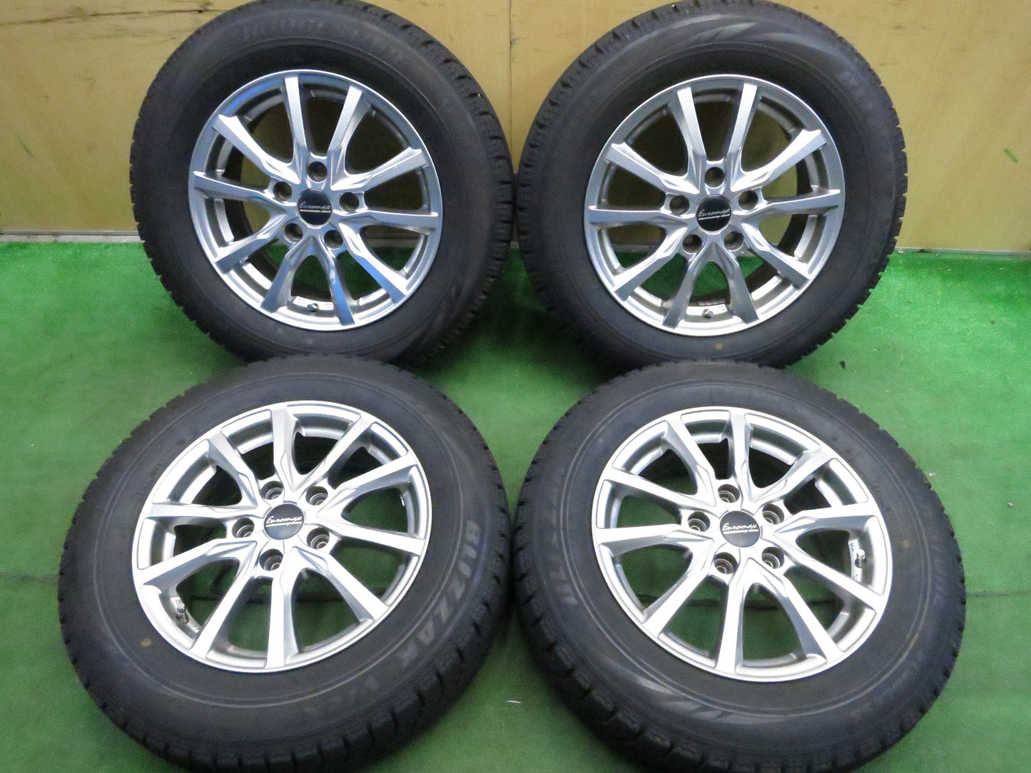 [送料無料]バリ溝！19年！綺麗！9分★スタッドレス 195/65R15 ブリヂストン ブリザック VRX Euromax MANARAY ユーロマックス 15インチ PCD114.3/5H★3020102Hス